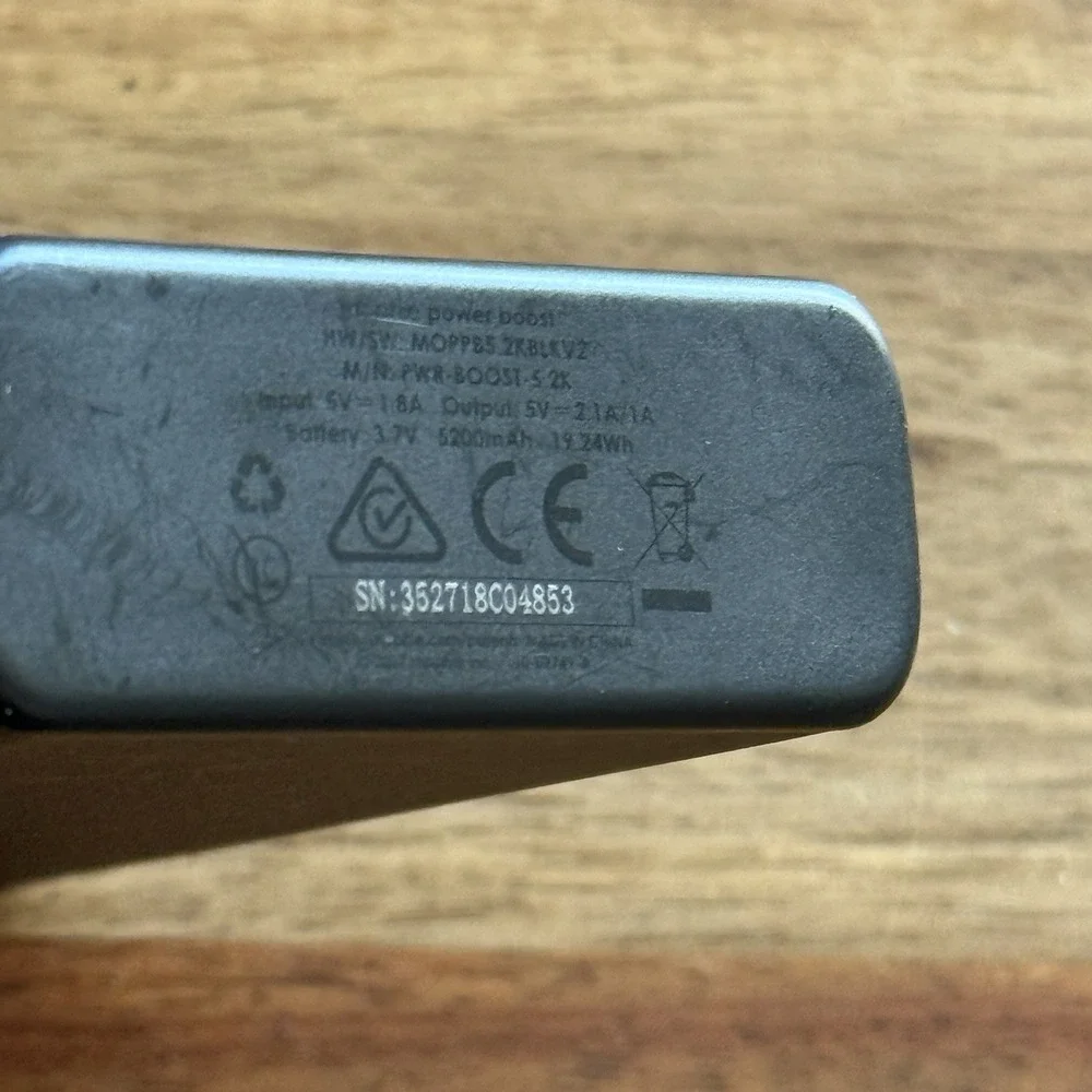 Mophie Power Boost 5,200mAh Dual USB Portable Charger Pocket Black 5V‎ 2.1A